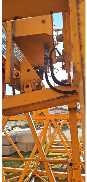 Liebherr 120HC climbing cage - Toranjska dizalica: slika Liebherr 120HC climbing cage - Toranjska dizalica Liebherr 120HC climbing cage - Toranjska dizalica: slika Liebherr 120HC climbing cage - Toranjska dizalica