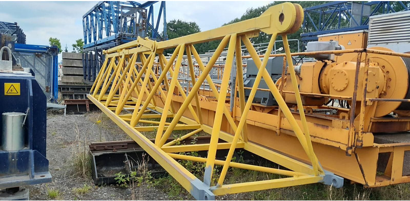 Liebherr 280EC-H16 - Toranjska dizalica: slika Liebherr 280EC-H16 - Toranjska dizalica Liebherr 280EC-H16 - Toranjska dizalica: slika Liebherr 280EC-H16 - Toranjska dizalica