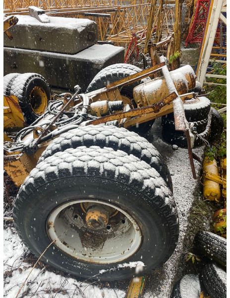 Liebherr 32K/35K/50K/63K axels + adapters TRA100KY1 /TRA120GY1 - Toranjska dizalica: slika Liebherr 32K/35K/50K/63K axels + adapters TRA100KY1 /TRA120GY1 - Toranjska dizalica Liebherr 32K/35K/50K/63K axels + adapters TRA100KY1 /TRA120GY1 - Toranjska dizalica: slika Liebherr 32K/35K/50K/63K axels + adapters TRA100KY1 /TRA120GY1 - Toranjska dizalica