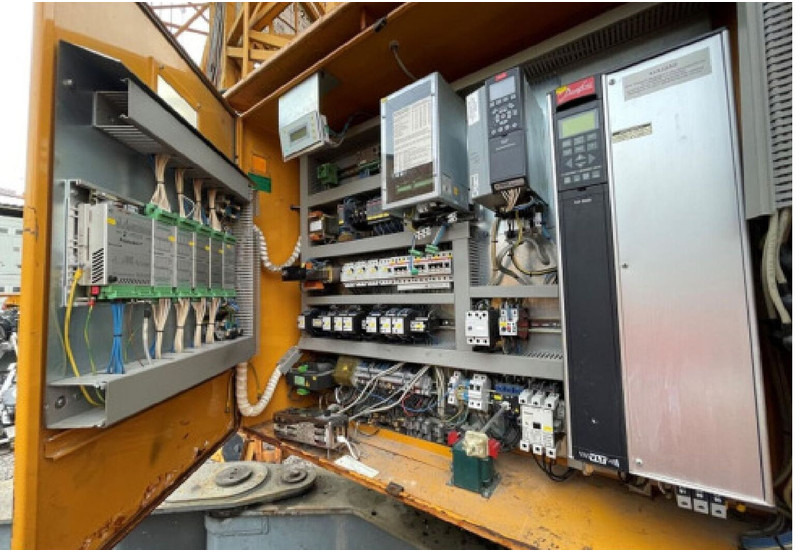 Liebherr 71K - Toranjska dizalica: slika Liebherr 71K - Toranjska dizalica Liebherr 71K - Toranjska dizalica: slika Liebherr 71K - Toranjska dizalica