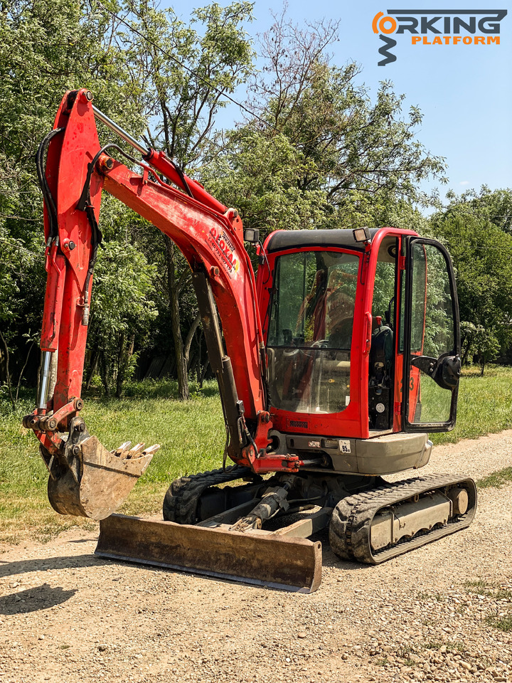 JCB 8035 ZTS - Mini bager: slika JCB 8035 ZTS - Mini bager JCB 8035 ZTS - Mini bager: slika JCB 8035 ZTS - Mini bager