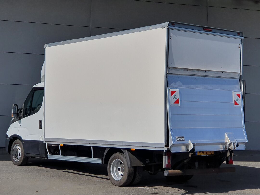 IVECO DAILY 35C15 - Furgon: slika IVECO DAILY 35C15 - Furgon IVECO DAILY 35C15 - Furgon: slika IVECO DAILY 35C15 - Furgon