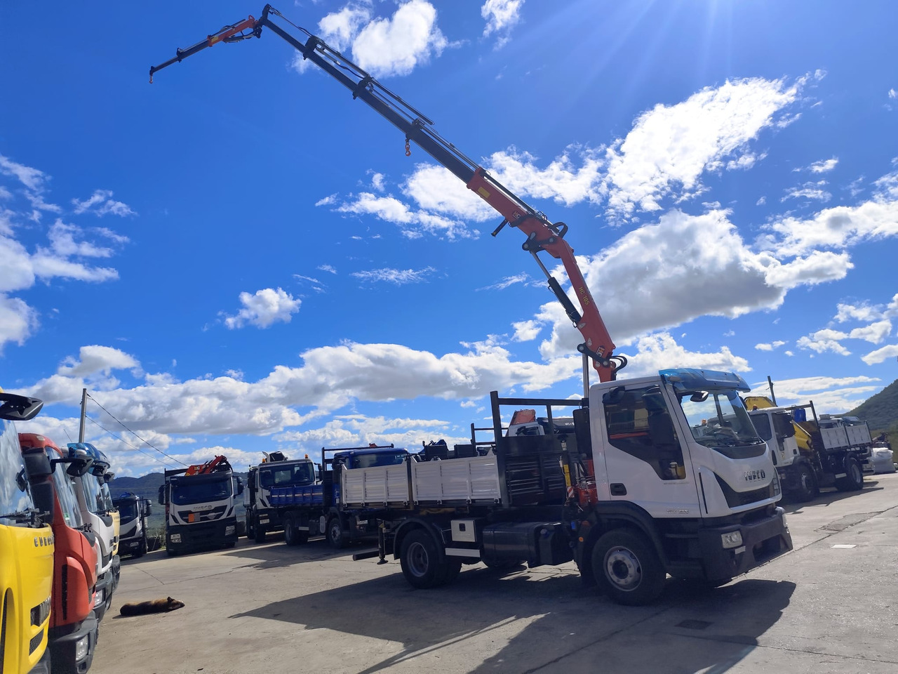 IVECO EUROCARGO 160-250 - Kamion s kranom, Kiper: slika IVECO EUROCARGO 160-250 - Kamion s kranom, Kiper IVECO EUROCARGO 160-250 - Kamion s kranom, Kiper: slika IVECO EUROCARGO 160-250 - Kamion s kranom, Kiper