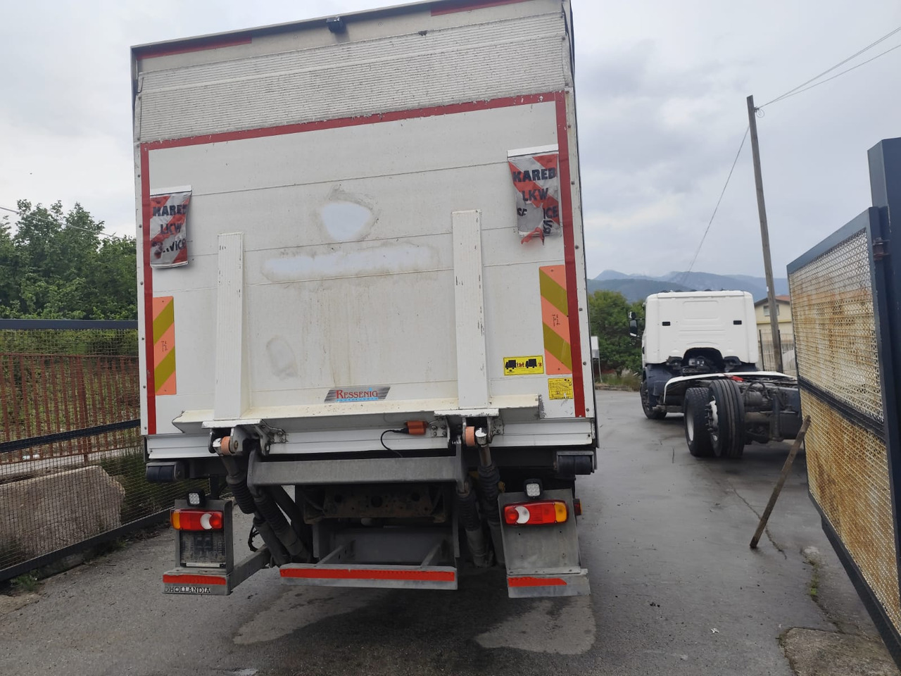 IVECO EUROCARGO 160-280 - Kamion sandučar, Kamion s kranom: slika IVECO EUROCARGO 160-280 - Kamion sandučar, Kamion s kranom IVECO EUROCARGO 160-280 - Kamion sandučar, Kamion s kranom: slika IVECO EUROCARGO 160-280 - Kamion sandučar, Kamion s kranom