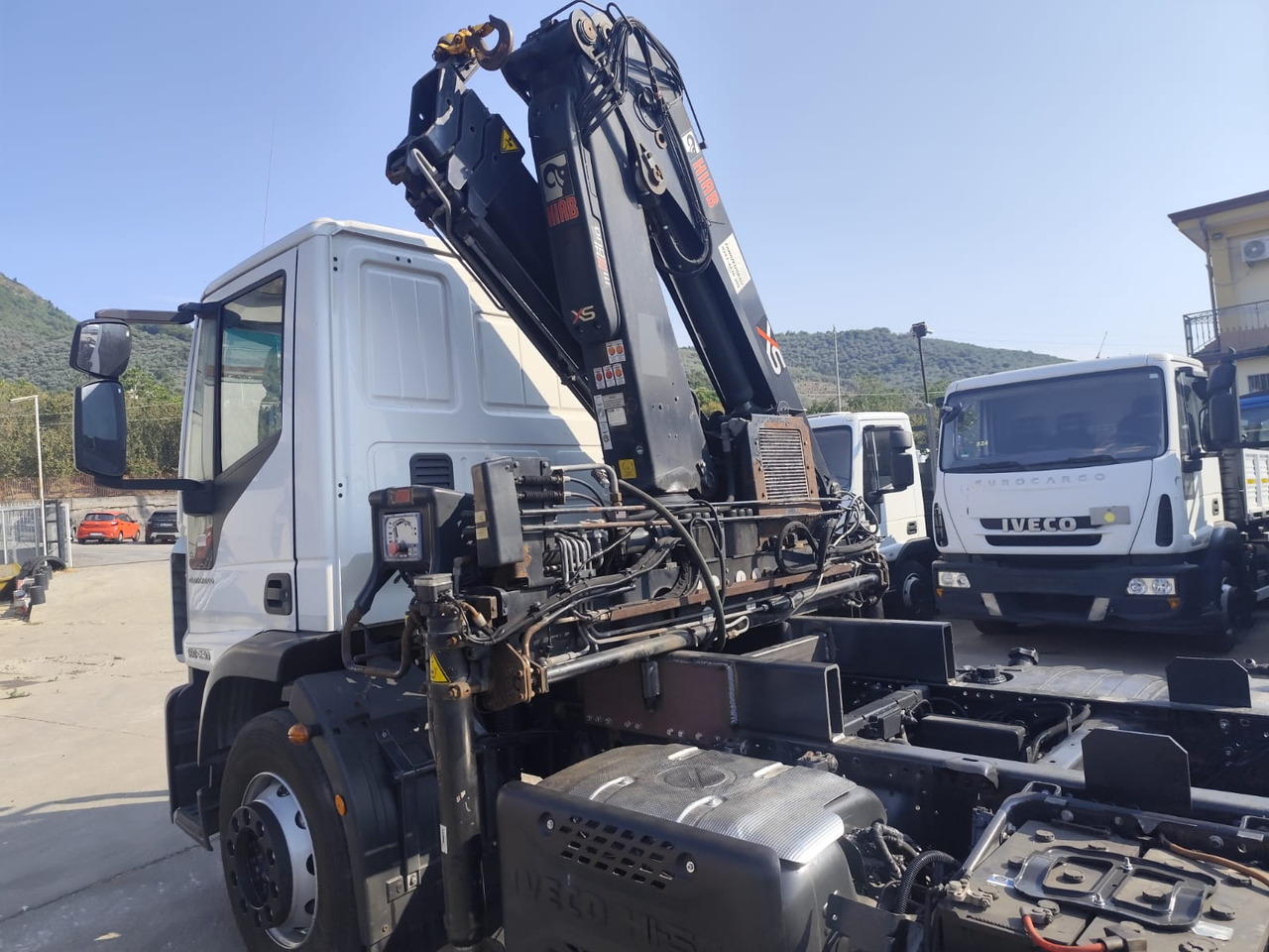 IVECO EUROCARGO 180-250 - Kamion s kranom, Kamion s kranom: slika IVECO EUROCARGO 180-250 - Kamion s kranom, Kamion s kranom IVECO EUROCARGO 180-250 - Kamion s kranom, Kamion s kranom: slika IVECO EUROCARGO 180-250 - Kamion s kranom, Kamion s kranom