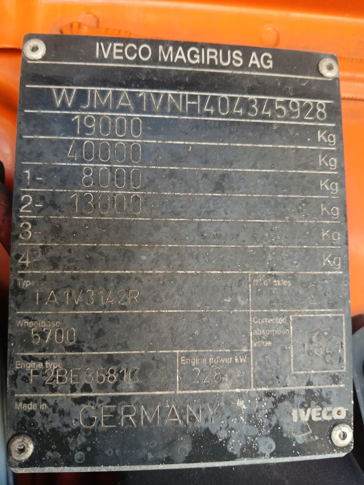 IVECO STRALIS 190S31 - Kamion s kranom: slika IVECO STRALIS 190S31 - Kamion s kranom IVECO STRALIS 190S31 - Kamion s kranom: slika IVECO STRALIS 190S31 - Kamion s kranom