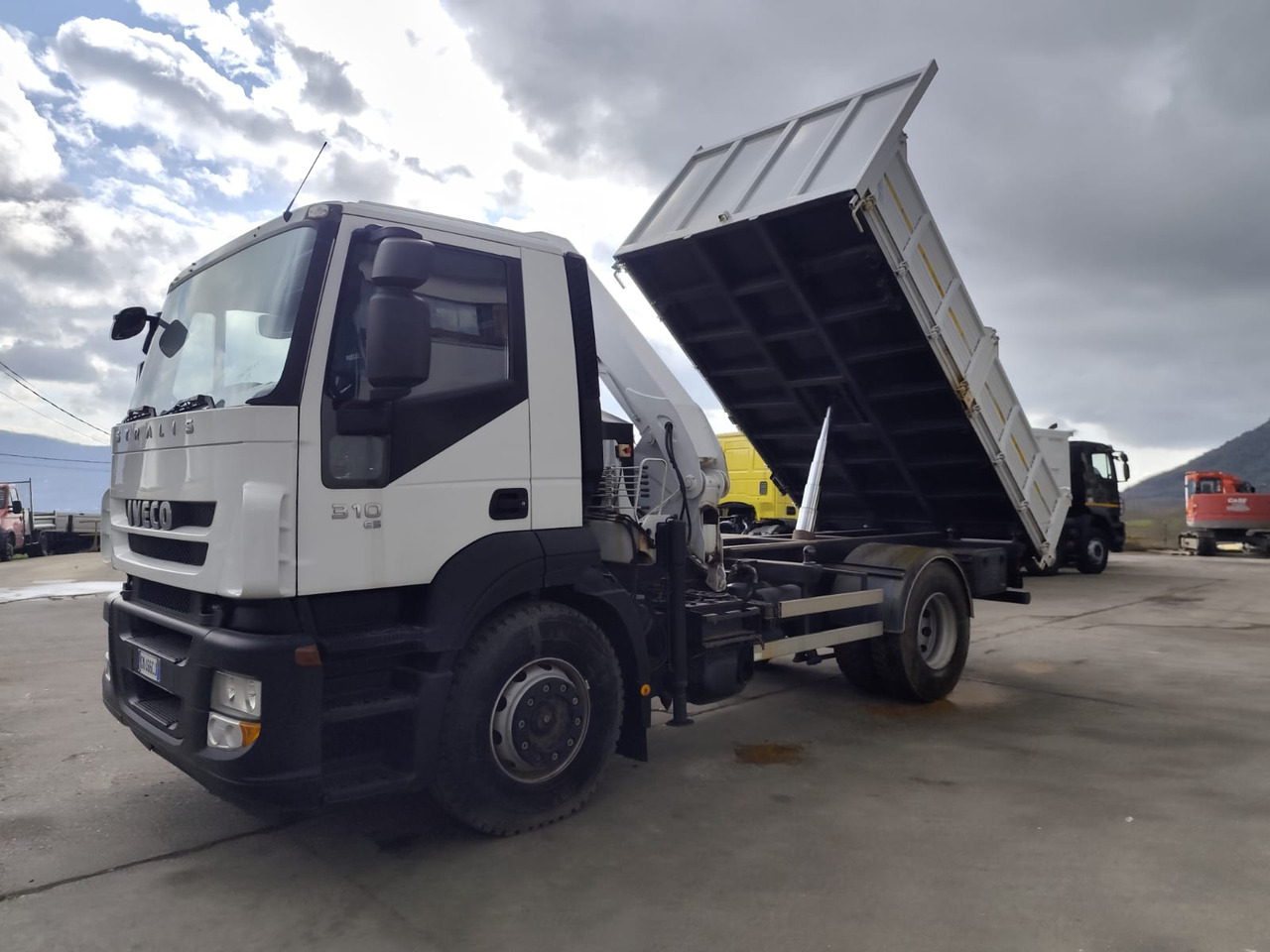 Zakup IVECO STRALIS AD 190S31P IVECO STRALIS AD 190S31P: slika Zakup IVECO STRALIS AD 190S31P IVECO STRALIS AD 190S31P