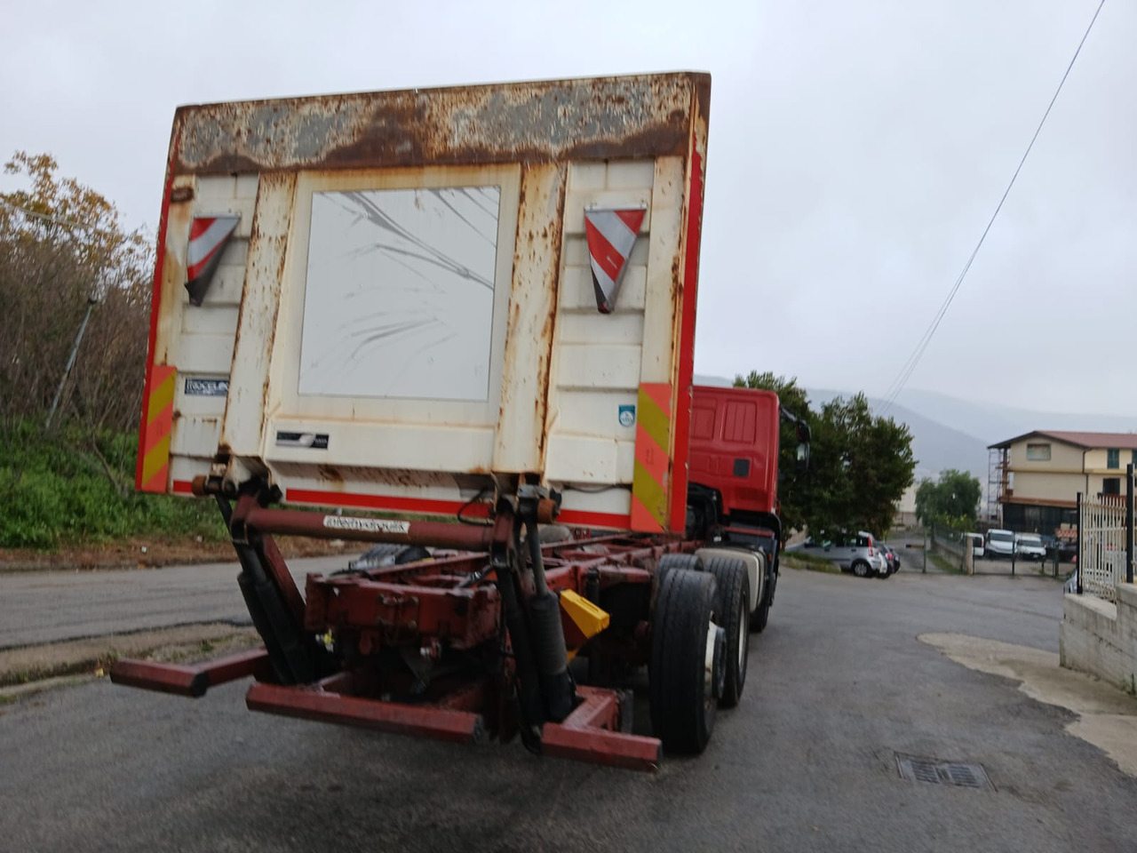 Kamion-šasija IVECO STRALIS AD 260S31: slika Kamion-šasija IVECO STRALIS AD 260S31 Kamion-šasija IVECO STRALIS AD 260S31: slika Kamion-šasija IVECO STRALIS AD 260S31