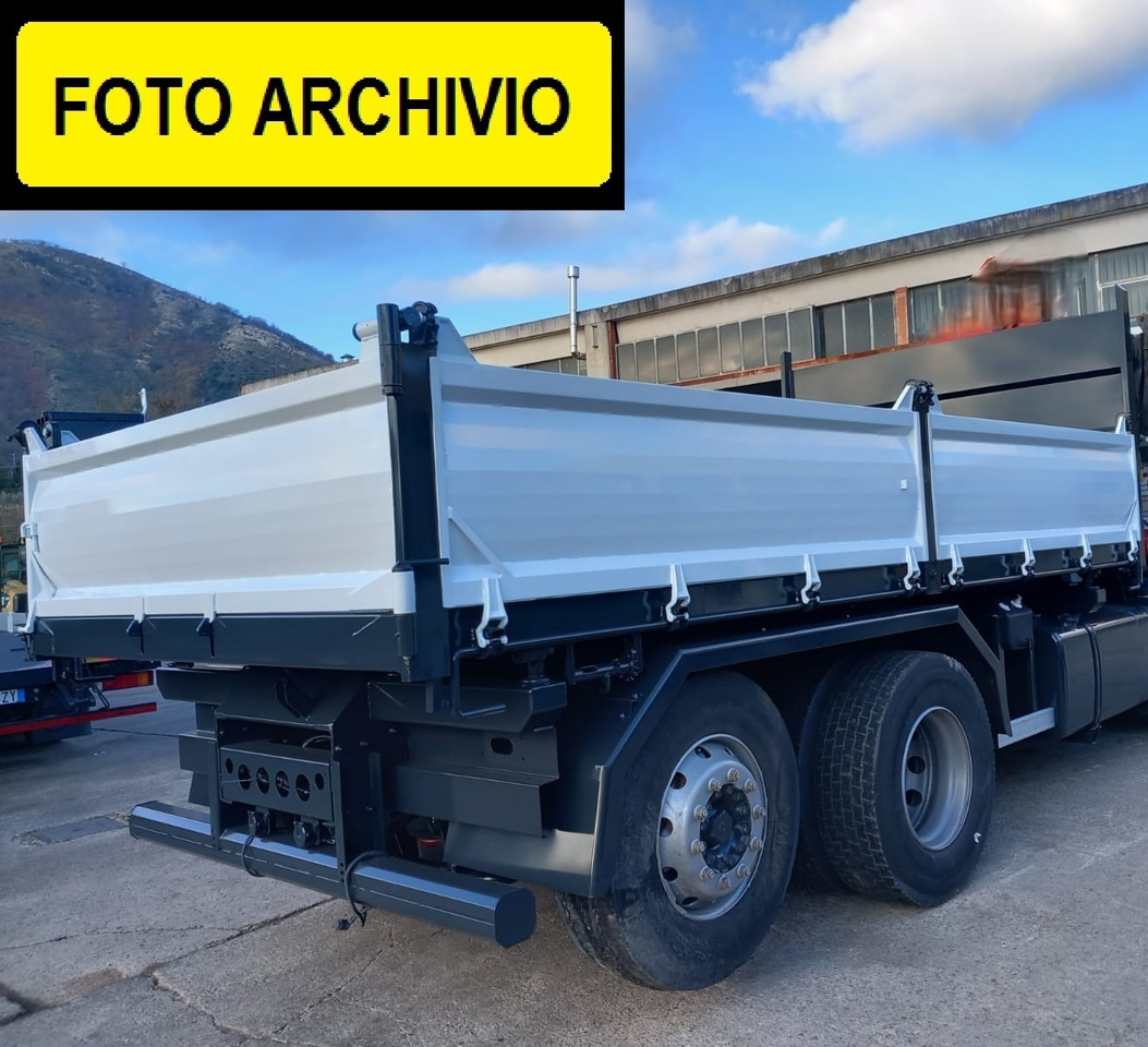 IVECO STRALIS AD 260S31 XP - Kamion s kranom: slika IVECO STRALIS AD 260S31 XP - Kamion s kranom IVECO STRALIS AD 260S31 XP - Kamion s kranom: slika IVECO STRALIS AD 260S31 XP - Kamion s kranom