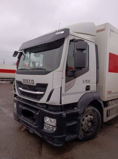 IVECO STRALIS AD 260S31 XP - Kamion-šasija: slika IVECO STRALIS AD 260S31 XP - Kamion-šasija IVECO STRALIS AD 260S31 XP - Kamion-šasija: slika IVECO STRALIS AD 260S31 XP - Kamion-šasija