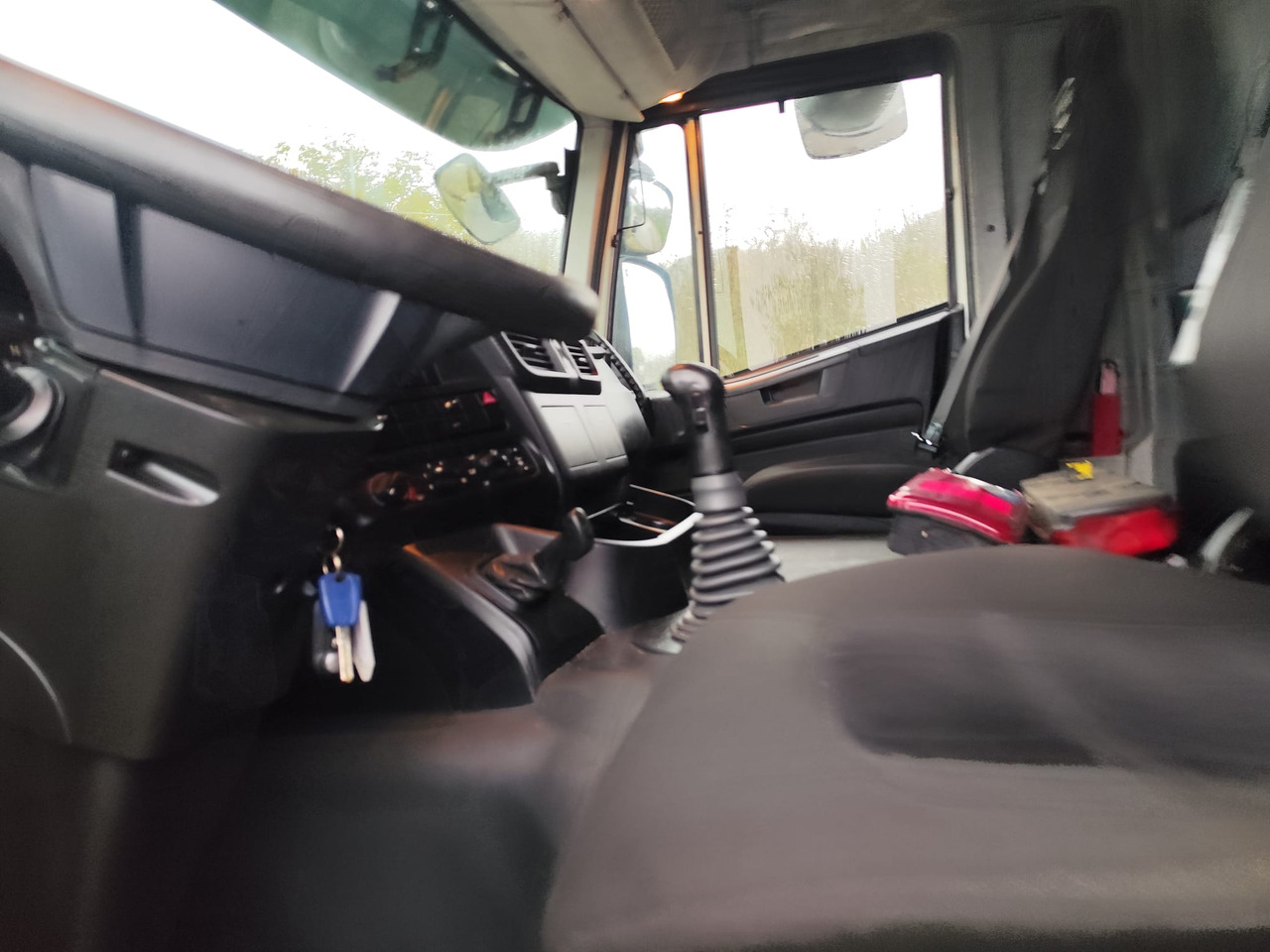 IVECO STRALIS AD 260S31 XP - Kamion s kukastom dizalicom: slika IVECO STRALIS AD 260S31 XP - Kamion s kukastom dizalicom IVECO STRALIS AD 260S31 XP - Kamion s kukastom dizalicom: slika IVECO STRALIS AD 260S31 XP - Kamion s kukastom dizalicom