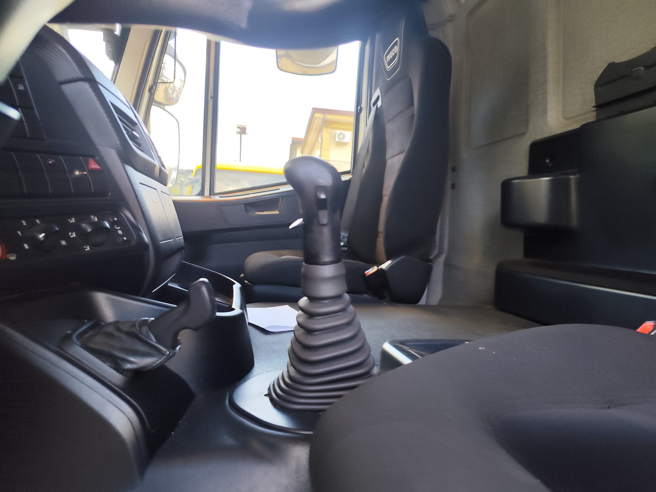 Zakup IVECO STRALIS AD 260S31 Y/P IVECO STRALIS AD 260S31 Y/P: slika Zakup IVECO STRALIS AD 260S31 Y/P IVECO STRALIS AD 260S31 Y/P