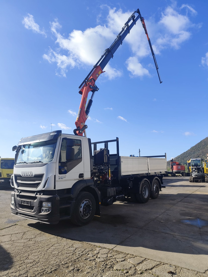 IVECO STRALIS CUBE 260S31 - Kamion s kranom: slika IVECO STRALIS CUBE 260S31 - Kamion s kranom IVECO STRALIS CUBE 260S31 - Kamion s kranom: slika IVECO STRALIS CUBE 260S31 - Kamion s kranom