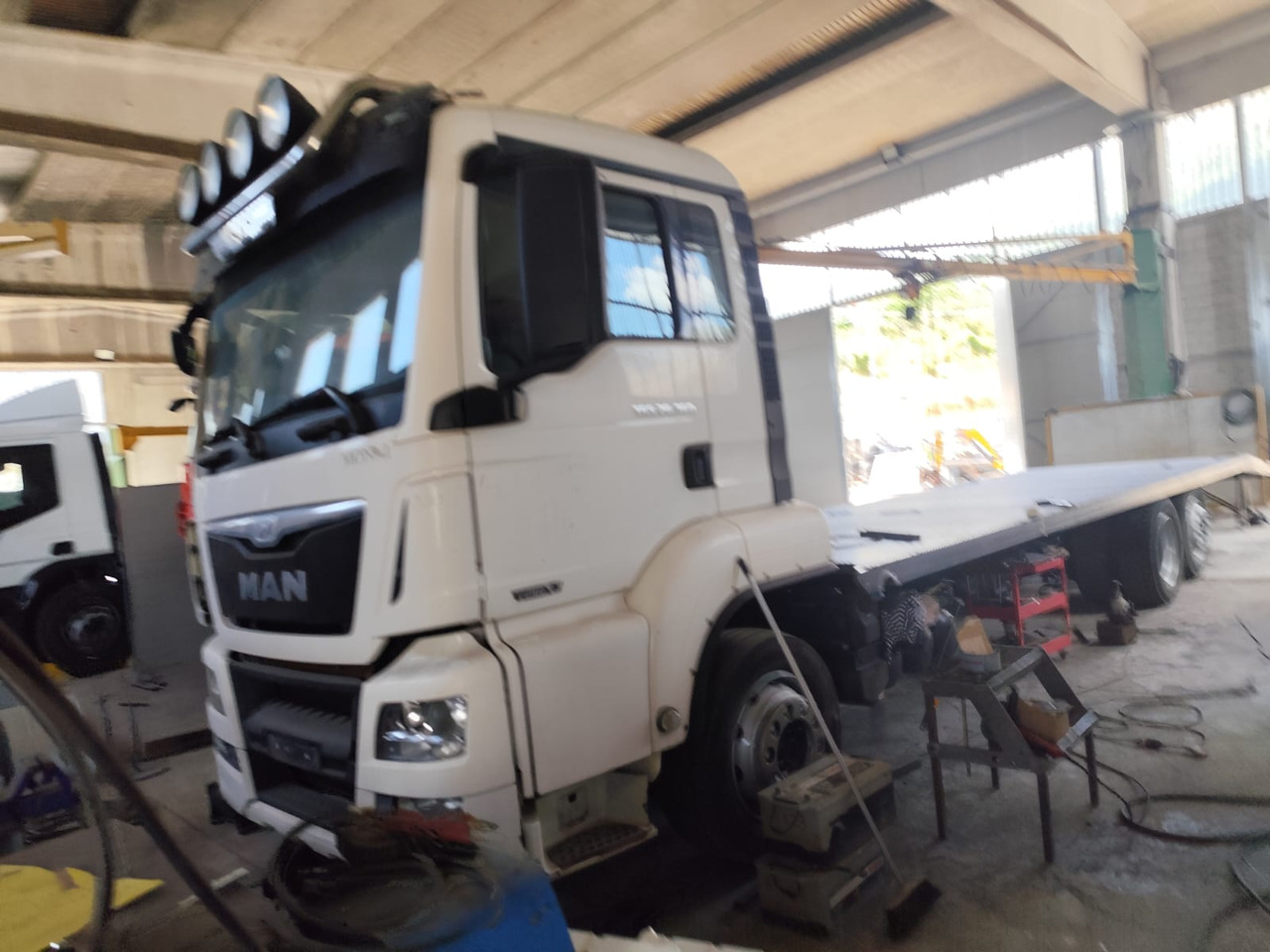 MAN TGS 26.360 - Kamion s otvorenim sandukom: slika MAN TGS 26.360 - Kamion s otvorenim sandukom MAN TGS 26.360 - Kamion s otvorenim sandukom: slika MAN TGS 26.360 - Kamion s otvorenim sandukom