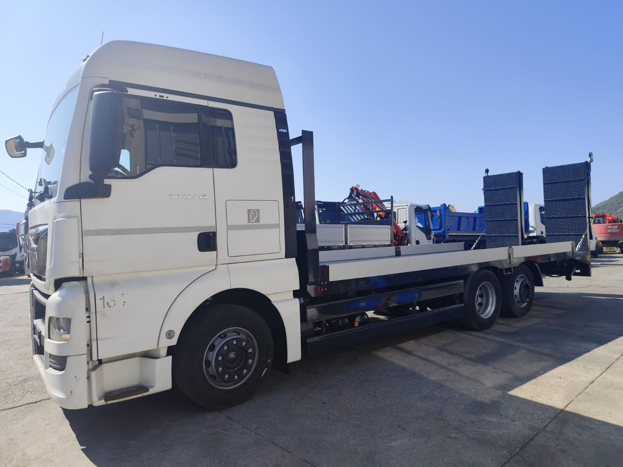 MAN TGX 26.440 - Kamion s otvorenim sandukom: slika MAN TGX 26.440 - Kamion s otvorenim sandukom MAN TGX 26.440 - Kamion s otvorenim sandukom: slika MAN TGX 26.440 - Kamion s otvorenim sandukom