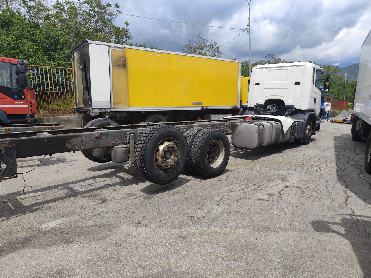 Kamion-šasija SCANIA G450: slika Kamion-šasija SCANIA G450