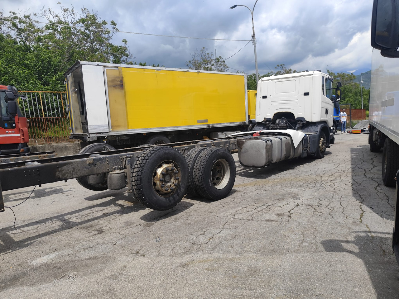 Kamion-šasija SCANIA G450: slika Kamion-šasija SCANIA G450