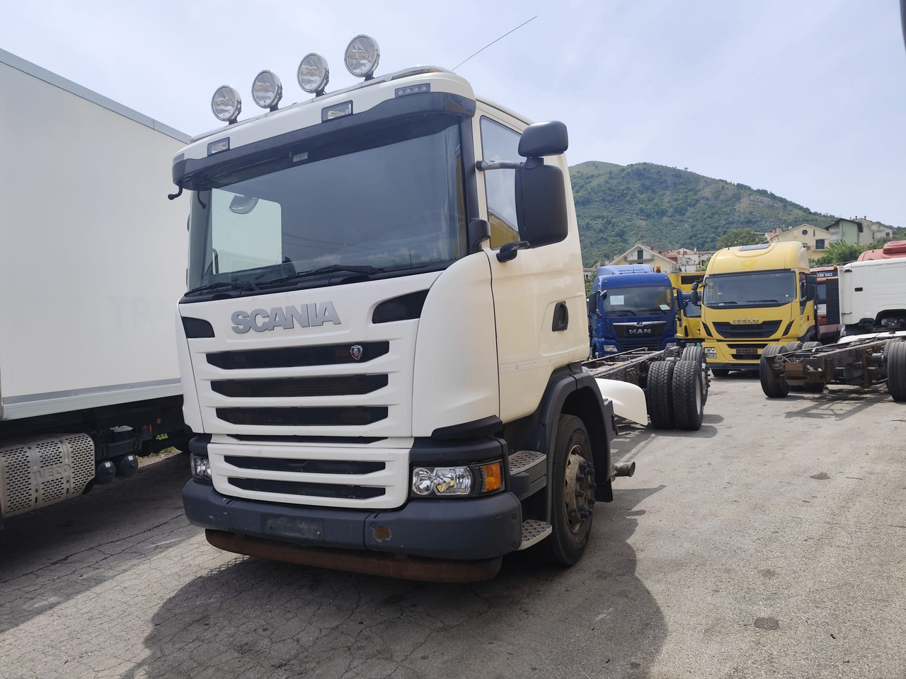 SCANIA G450 - Kamion-šasija: slika SCANIA G450 - Kamion-šasija SCANIA G450 - Kamion-šasija: slika SCANIA G450 - Kamion-šasija
