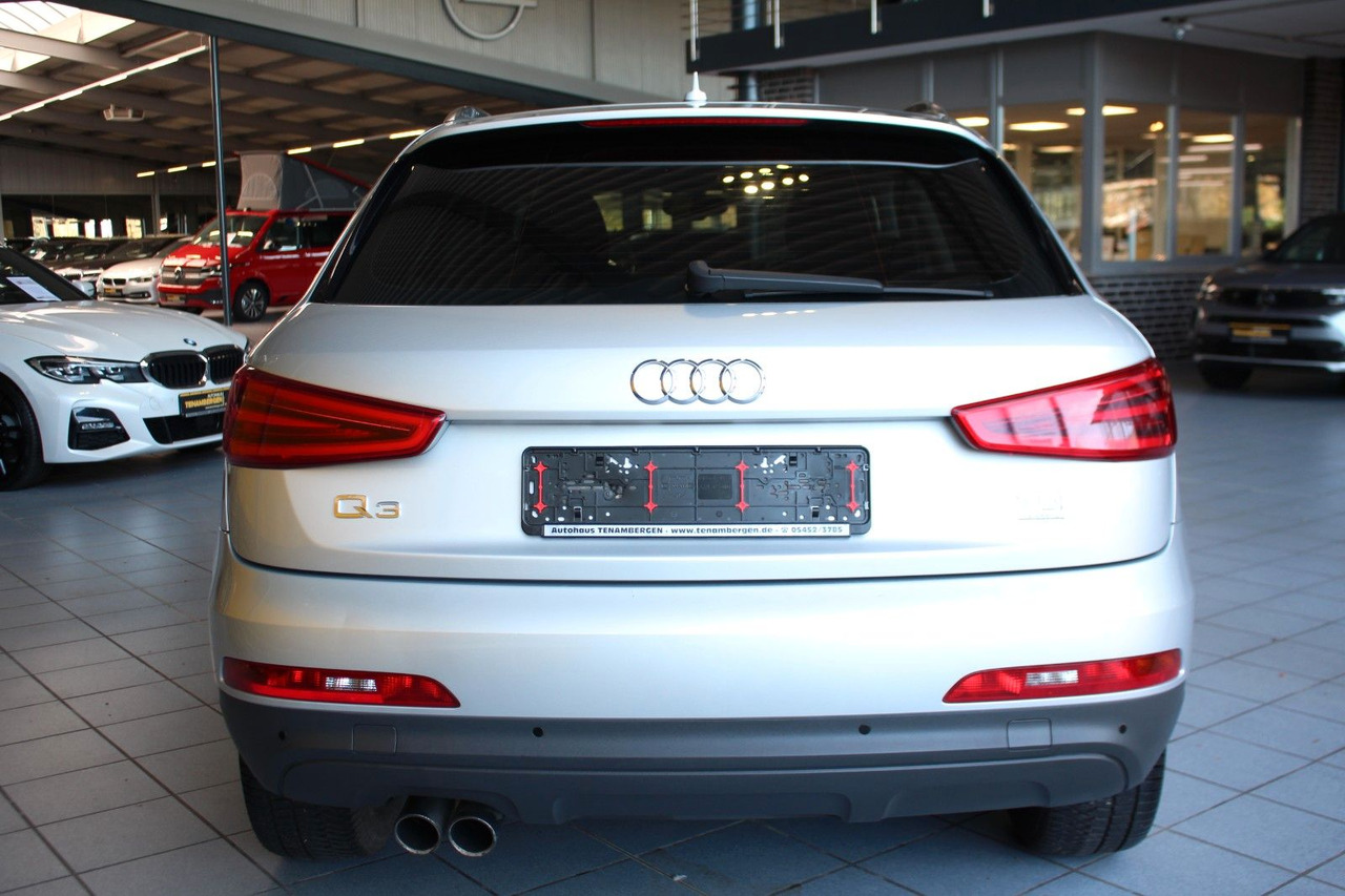 Audi Q3 2.0 TDI quattro Xenon Navi Sitzheizung AHK - SUV: slika Audi Q3 2.0 TDI quattro Xenon Navi Sitzheizung AHK - SUV Audi Q3 2.0 TDI quattro Xenon Navi Sitzheizung AHK - SUV: slika Audi Q3 2.0 TDI quattro Xenon Navi Sitzheizung AHK - SUV