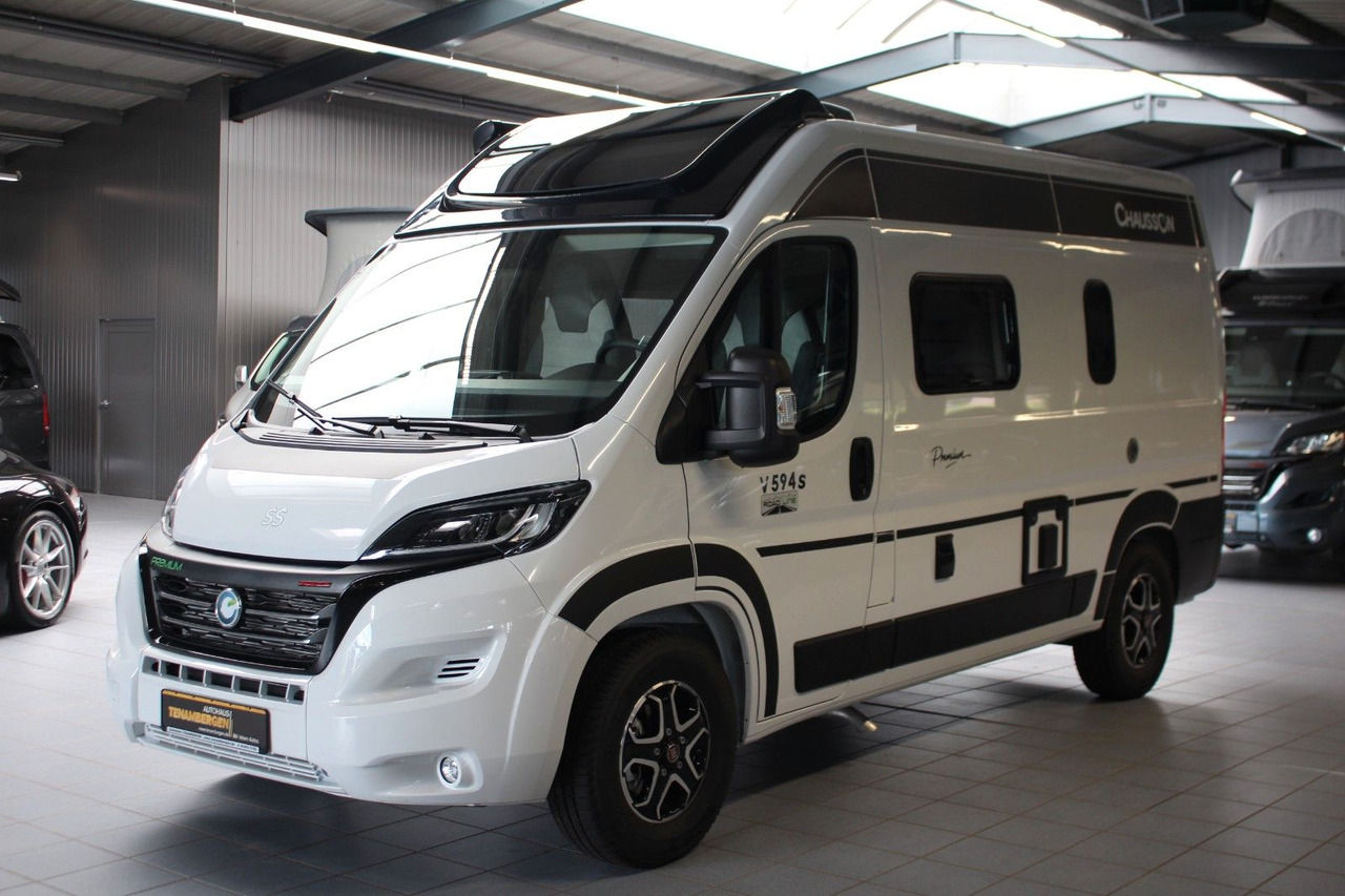 Chausson V 594/37 S 3,5T Premium Road Line VIP Keyless LE - Kamp kombi: slika Chausson V 594/37 S 3,5T Premium Road Line VIP Keyless LE - Kamp kombi Chausson V 594/37 S 3,5T Premium Road Line VIP Keyless LE - Kamp kombi: slika Chausson V 594/37 S 3,5T Premium Road Line VIP Keyless LE - Kamp kombi