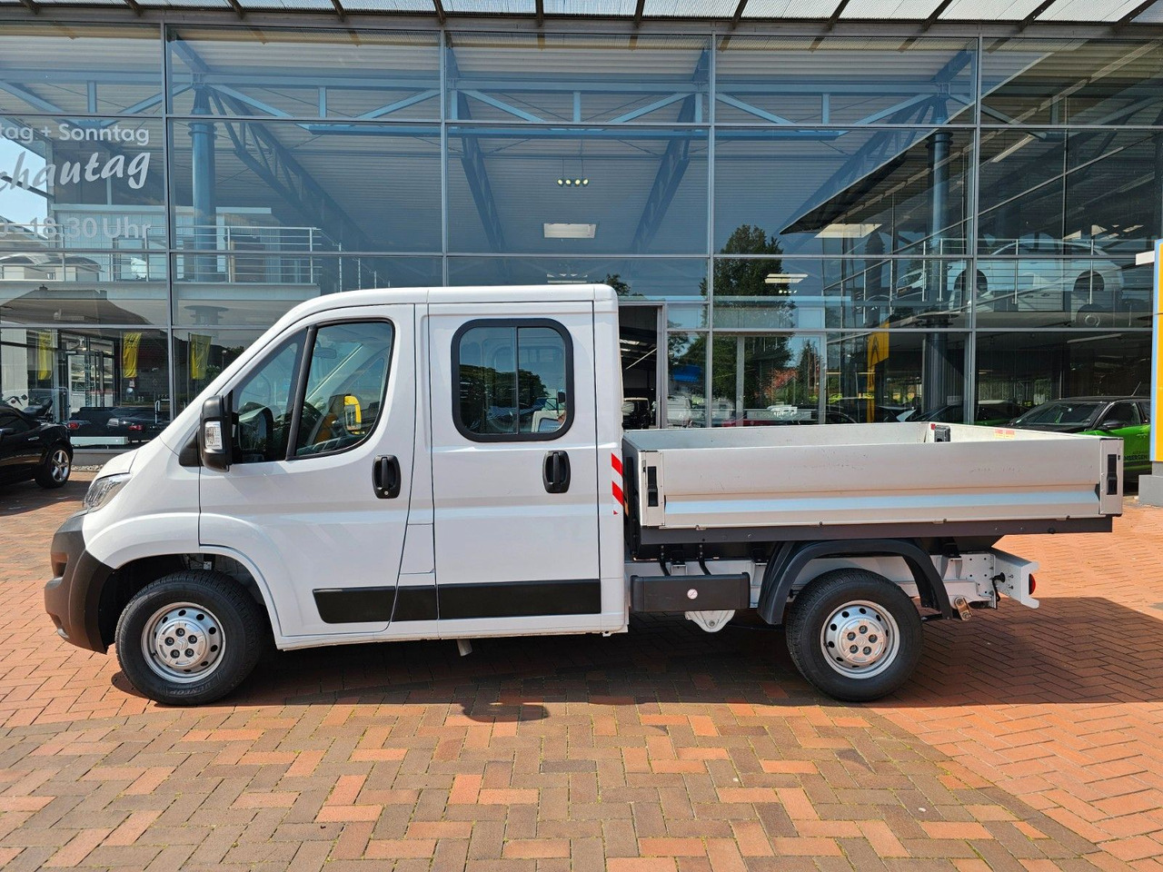 Citroën Jumper Pritsche DoKA L3 2,2 Klima AHK - Dostavno vozilo s ravnom platformom, Dostavno vozilo s dvostrukom kabinom: slika Citroën Jumper Pritsche DoKA L3 2,2 Klima AHK - Dostavno vozilo s ravnom platformom, Dostavno vozilo s dvostrukom kabinom Citroën Jumper Pritsche DoKA L3 2,2 Klima AHK - Dostavno vozilo s ravnom platformom, Dostavno vozilo s dvostrukom kabinom: slika Citroën Jumper Pritsche DoKA L3 2,2 Klima AHK - Dostavno vozilo s ravnom platformom, Dostavno vozilo s dvostrukom kabinom