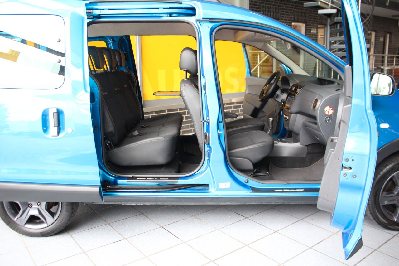 Zakup  Dacia Dokker Stepway Celebration Navi Bluetooth AHK Dacia Dokker Stepway Celebration Navi Bluetooth AHK: slika Zakup  Dacia Dokker Stepway Celebration Navi Bluetooth AHK Dacia Dokker Stepway Celebration Navi Bluetooth AHK