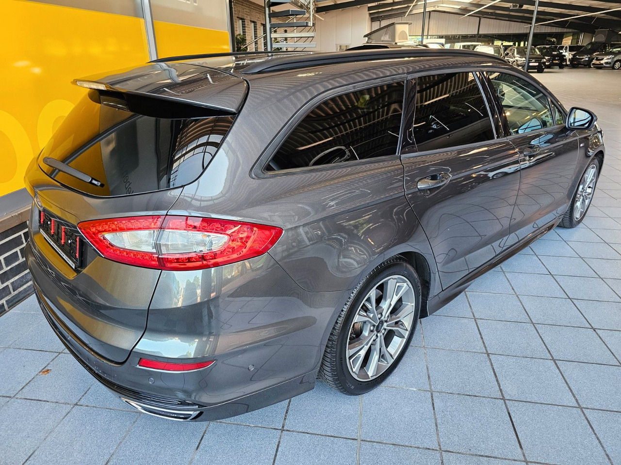 Ford Mondeo Turnier ST-Line LED Scheinwerfer - Automobil: slika Ford Mondeo Turnier ST-Line LED Scheinwerfer - Automobil Ford Mondeo Turnier ST-Line LED Scheinwerfer - Automobil: slika Ford Mondeo Turnier ST-Line LED Scheinwerfer - Automobil
