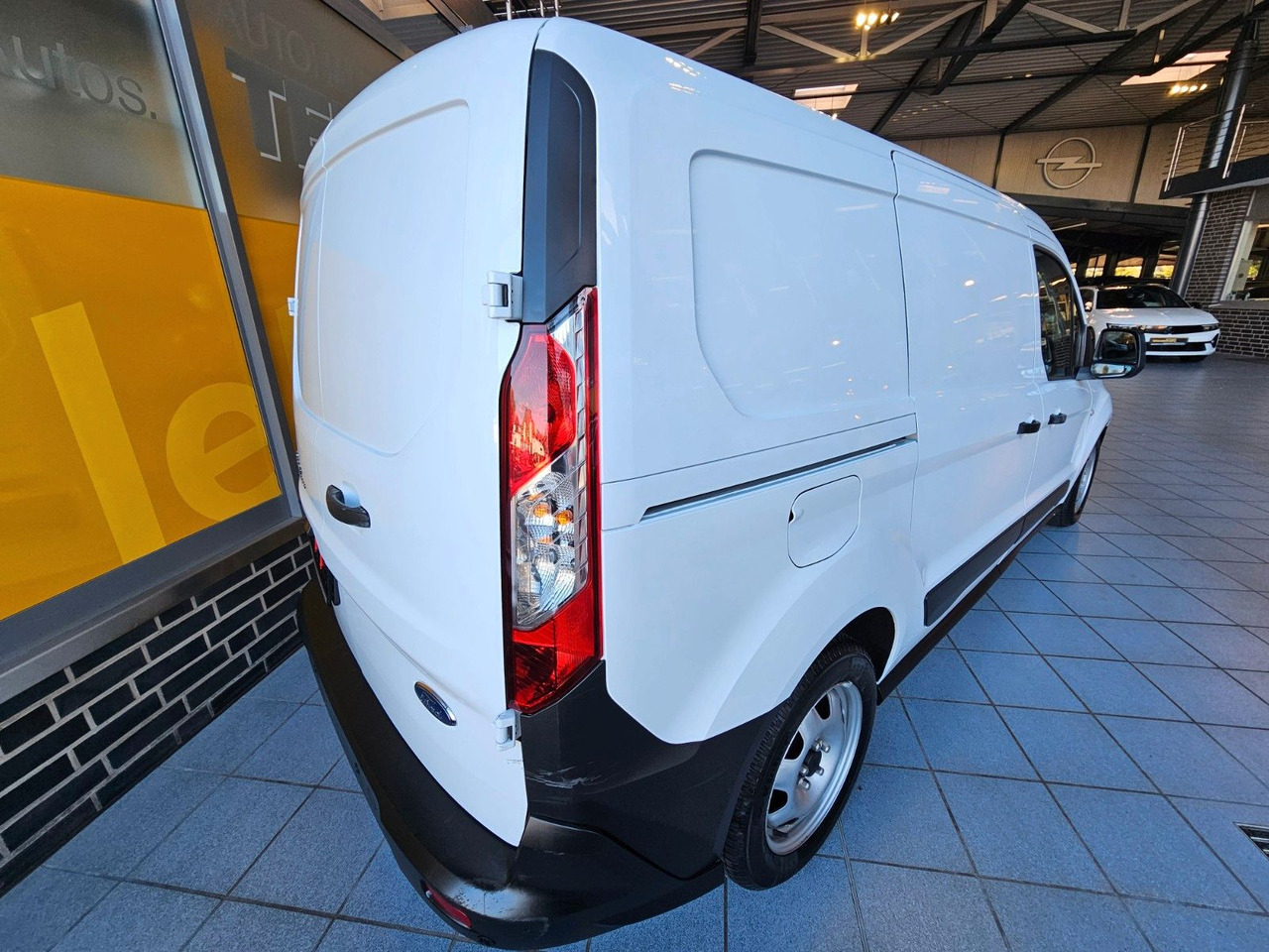 Ford Transit Connect Kasten lang - Automobil: slika Ford Transit Connect Kasten lang - Automobil Ford Transit Connect Kasten lang - Automobil: slika Ford Transit Connect Kasten lang - Automobil