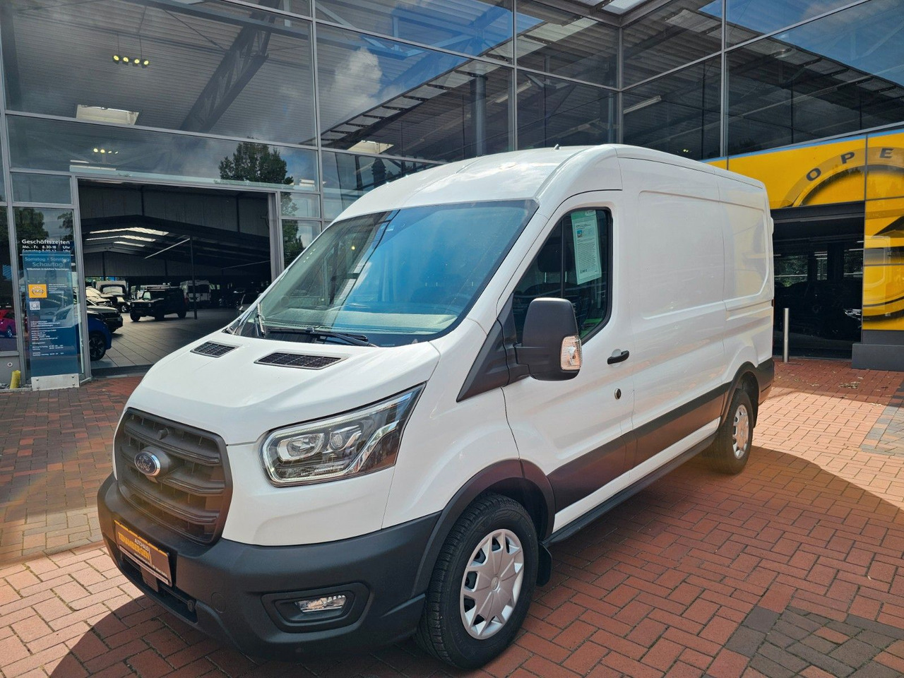 Ford Transit Kasten 350 L2H2 Trend Regalsystem Kamera - Furgon: slika Ford Transit Kasten 350 L2H2 Trend Regalsystem Kamera - Furgon Ford Transit Kasten 350 L2H2 Trend Regalsystem Kamera - Furgon: slika Ford Transit Kasten 350 L2H2 Trend Regalsystem Kamera - Furgon