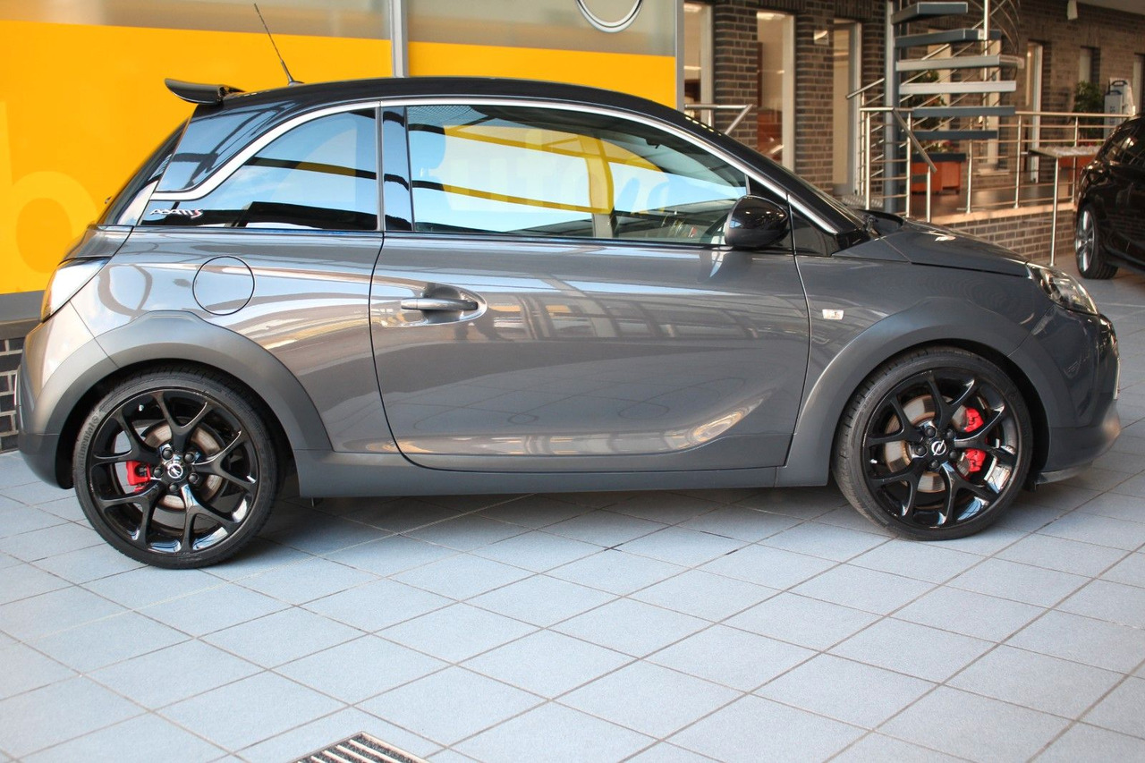 Opel Adam Rocks S Unlimited IntelliLink PDC 18" - Limuzina: slika  Opel Adam Rocks S Unlimited IntelliLink PDC 18" - Limuzina Opel Adam Rocks S Unlimited IntelliLink PDC 18" - Limuzina: slika  Opel Adam Rocks S Unlimited IntelliLink PDC 18" - Limuzina