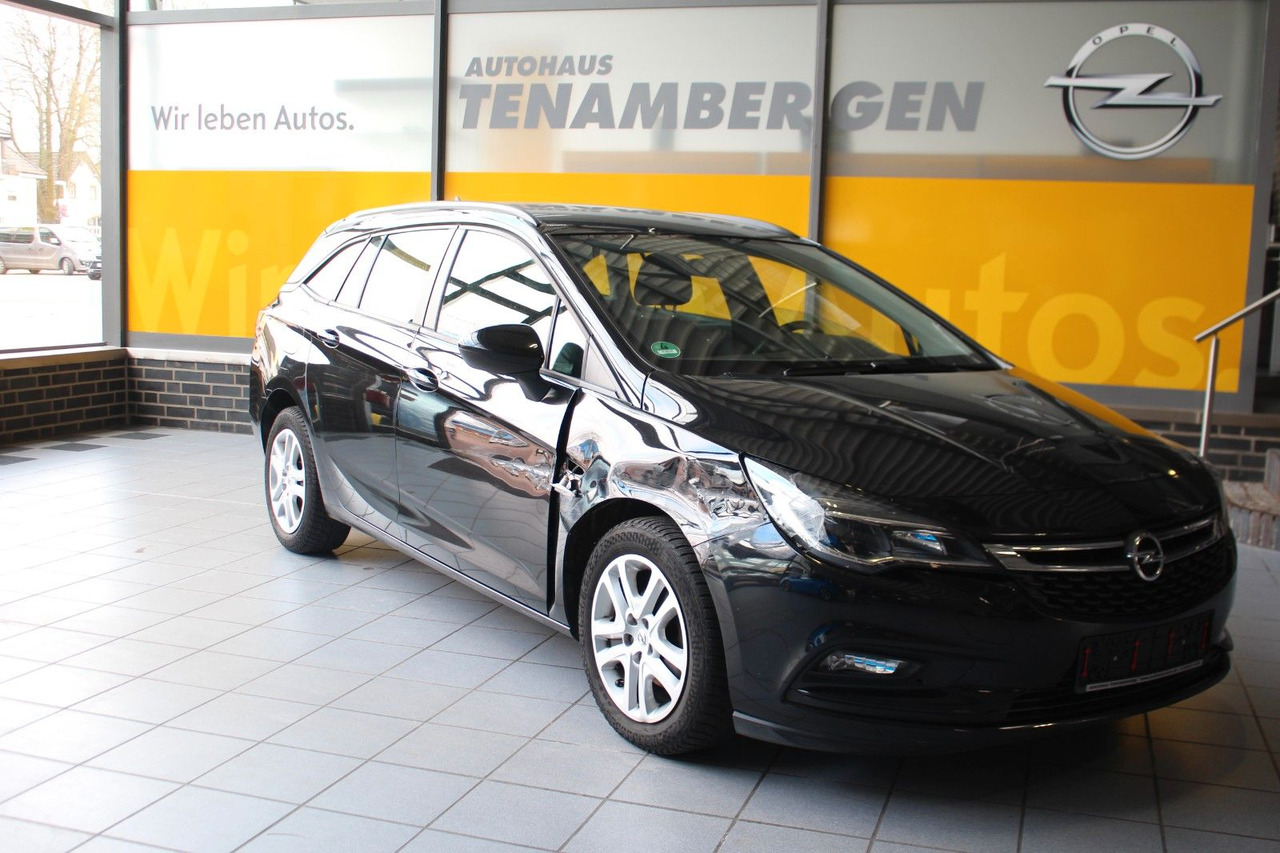 Opel Astra K Sports Tourer Edition AHK Navi - Karavan: slika Opel Astra K Sports Tourer Edition AHK Navi - Karavan Opel Astra K Sports Tourer Edition AHK Navi - Karavan: slika Opel Astra K Sports Tourer Edition AHK Navi - Karavan