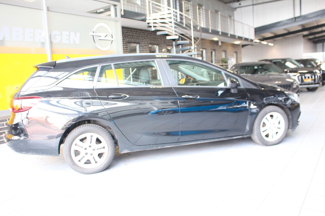 Opel Astra K Sports Tourer Edition AHK Navi - Karavan: slika Opel Astra K Sports Tourer Edition AHK Navi - Karavan Opel Astra K Sports Tourer Edition AHK Navi - Karavan: slika Opel Astra K Sports Tourer Edition AHK Navi - Karavan