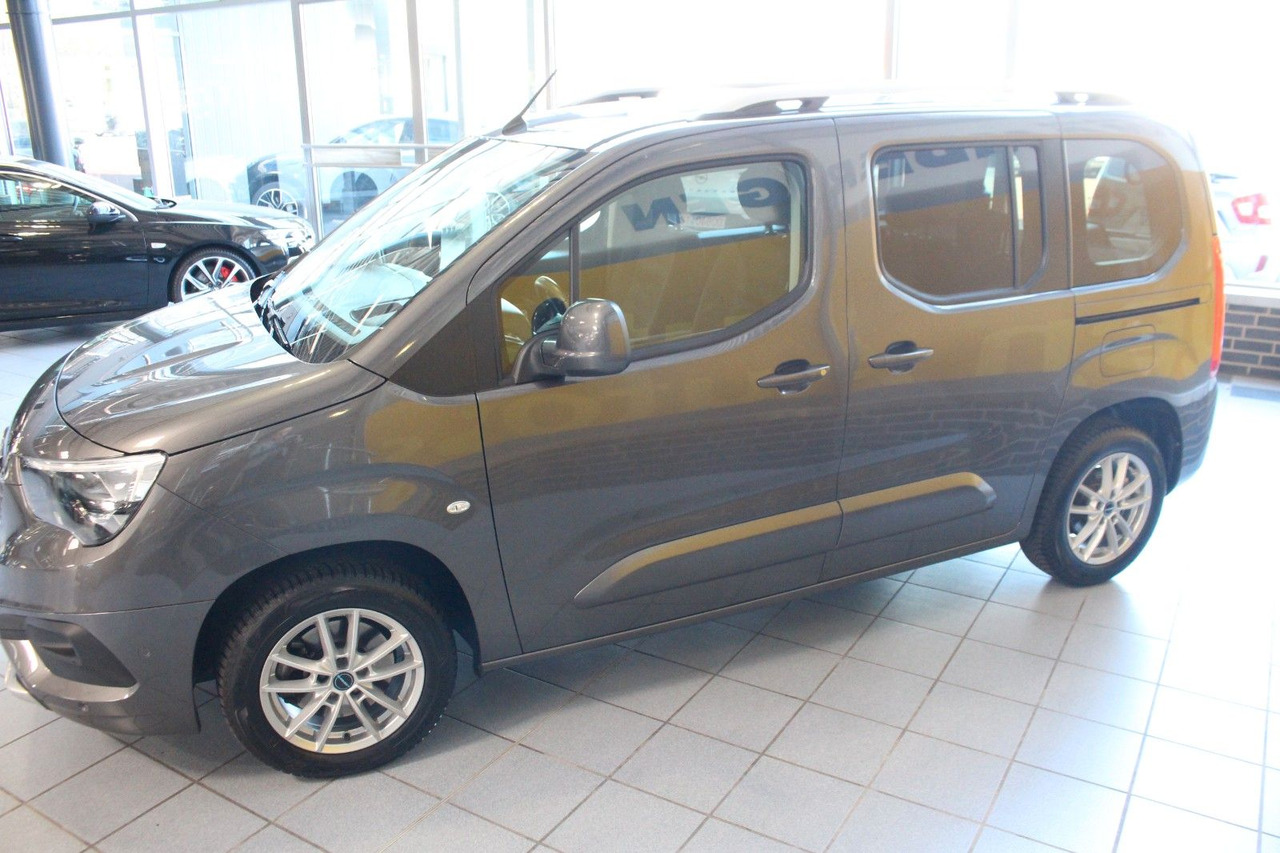 Opel Combo Life E Innovation AT-8 Navi Kamera HuD AHK - Putnički kombi: slika Opel Combo Life E Innovation AT-8 Navi Kamera HuD AHK - Putnički kombi Opel Combo Life E Innovation AT-8 Navi Kamera HuD AHK - Putnički kombi: slika Opel Combo Life E Innovation AT-8 Navi Kamera HuD AHK - Putnički kombi