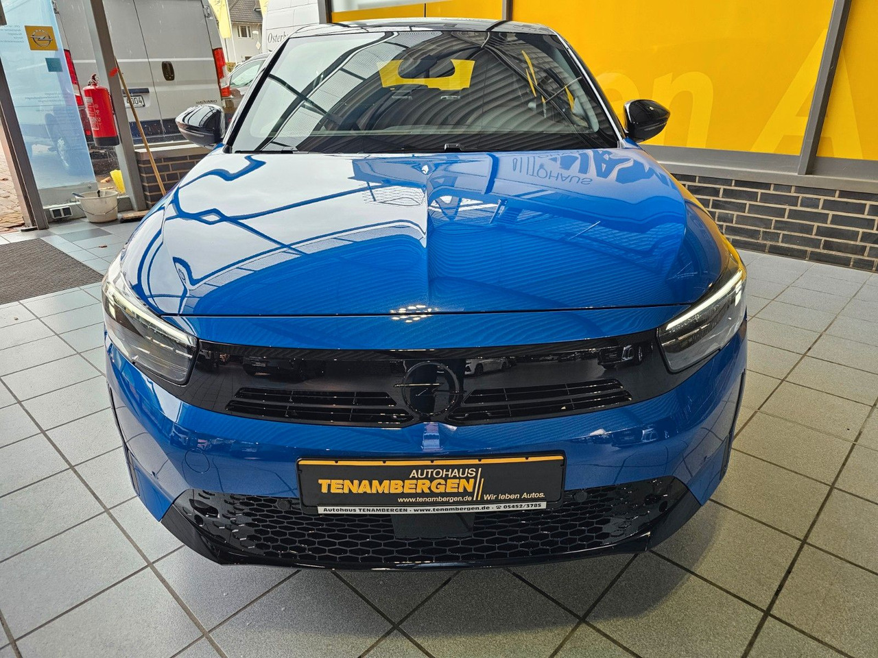 Opel Corsa F 1.2 GS AT-8 Lenkradheizg. Kamera LED ACC - Limuzina: slika  Opel Corsa F 1.2 GS AT-8 Lenkradheizg. Kamera LED ACC - Limuzina Opel Corsa F 1.2 GS AT-8 Lenkradheizg. Kamera LED ACC - Limuzina: slika  Opel Corsa F 1.2 GS AT-8 Lenkradheizg. Kamera LED ACC - Limuzina