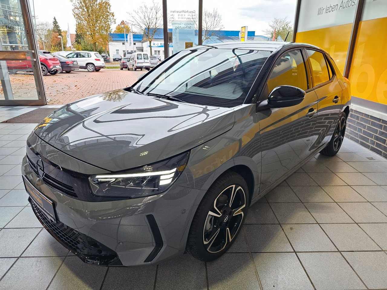 Opel Corsa F 1.2 GS AT-8 Lenkradheizg. Kamera LED ACC - Limuzina: slika  Opel Corsa F 1.2 GS AT-8 Lenkradheizg. Kamera LED ACC - Limuzina Opel Corsa F 1.2 GS AT-8 Lenkradheizg. Kamera LED ACC - Limuzina: slika  Opel Corsa F 1.2 GS AT-8 Lenkradheizg. Kamera LED ACC - Limuzina