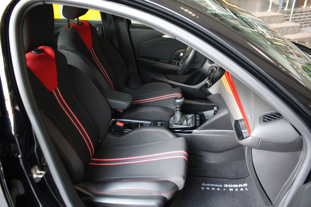 Automobil Opel Corsa F GS Line Navi DAB 180°Kamera LED: slika Automobil Opel Corsa F GS Line Navi DAB 180°Kamera LED