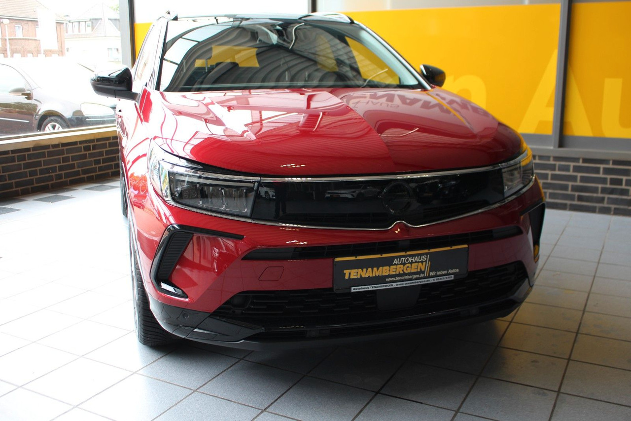Opel Grandland GS Line Navi Kamera LED Sitzheizung - SUV: slika Opel Grandland GS Line Navi Kamera LED Sitzheizung - SUV Opel Grandland GS Line Navi Kamera LED Sitzheizung - SUV: slika Opel Grandland GS Line Navi Kamera LED Sitzheizung - SUV