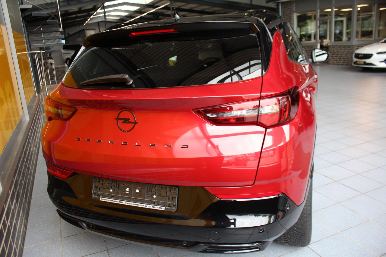Opel Grandland GS Line Navi Kamera LED Sitzheizung - SUV: slika Opel Grandland GS Line Navi Kamera LED Sitzheizung - SUV Opel Grandland GS Line Navi Kamera LED Sitzheizung - SUV: slika Opel Grandland GS Line Navi Kamera LED Sitzheizung - SUV