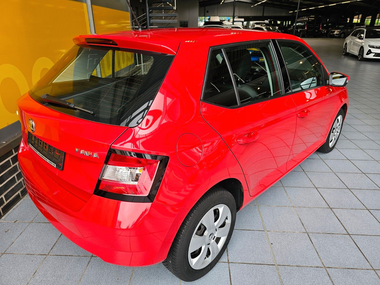 Skoda Fabia Cool Edition SHZ USB - Automobil: slika Skoda Fabia Cool Edition SHZ USB - Automobil Skoda Fabia Cool Edition SHZ USB - Automobil: slika Skoda Fabia Cool Edition SHZ USB - Automobil