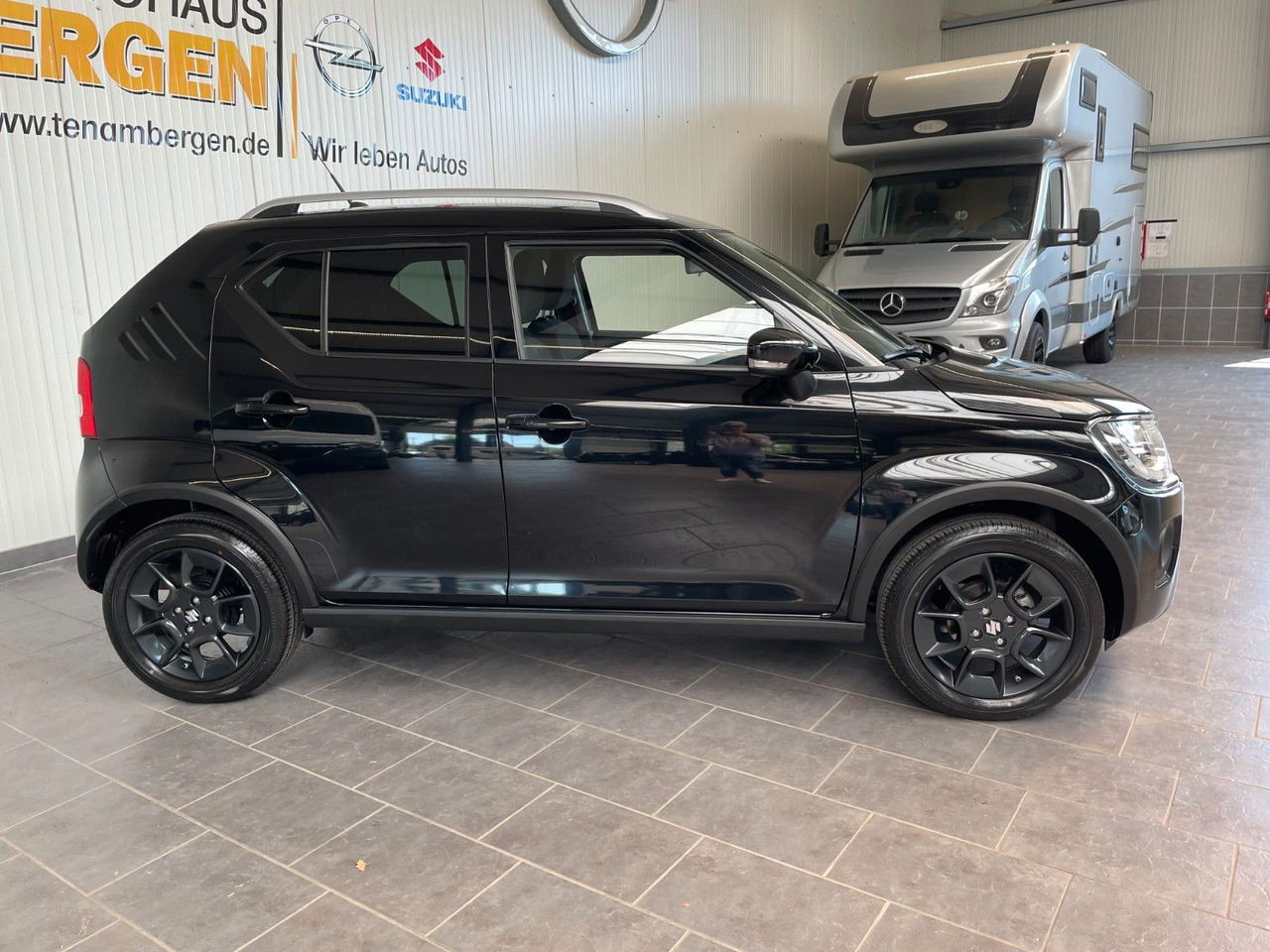 Suzuki Ignis Comfort+ Hybrid ,SHZ, Klimaauto., Tempomat - Automobil: slika Suzuki Ignis Comfort+ Hybrid ,SHZ, Klimaauto., Tempomat - Automobil Suzuki Ignis Comfort+ Hybrid ,SHZ, Klimaauto., Tempomat - Automobil: slika Suzuki Ignis Comfort+ Hybrid ,SHZ, Klimaauto., Tempomat - Automobil