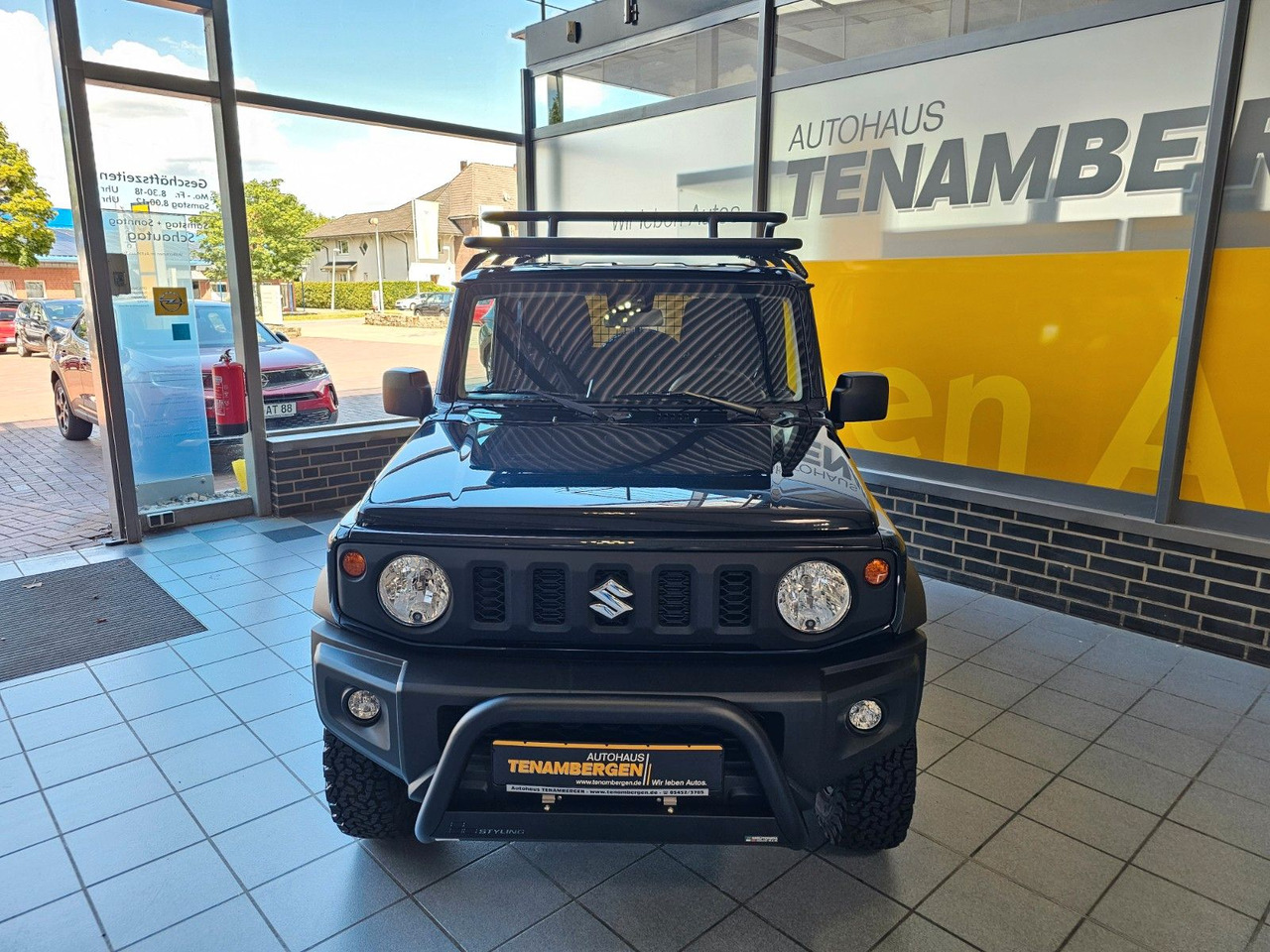 Suzuki Jimny Comfort AllGrip Leiter Dachträger Federn - SUV: slika Suzuki Jimny Comfort AllGrip Leiter Dachträger Federn - SUV Suzuki Jimny Comfort AllGrip Leiter Dachträger Federn - SUV: slika Suzuki Jimny Comfort AllGrip Leiter Dachträger Federn - SUV