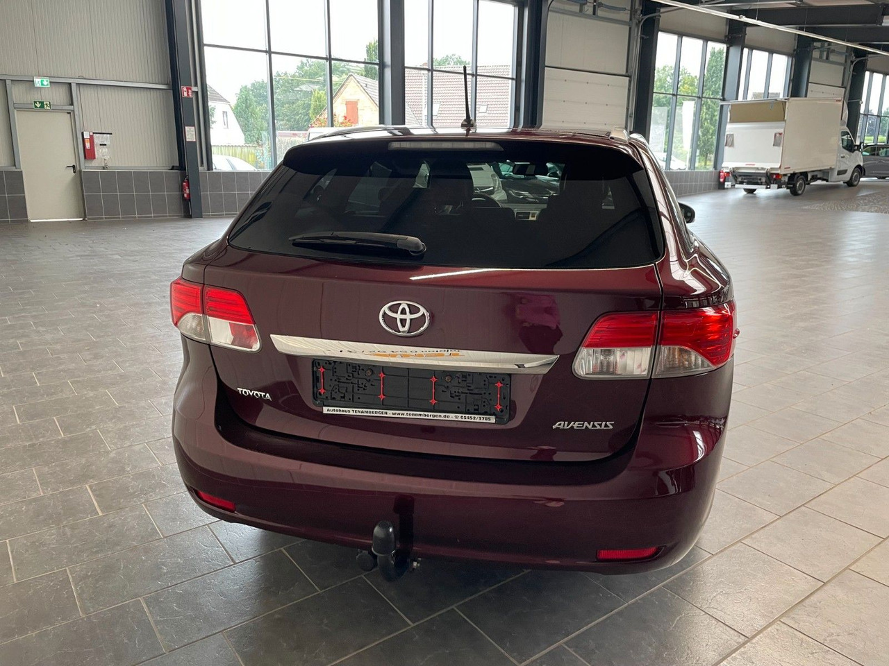 Toyota Avensis Kombi Executive AHK/ 8-Fach Bereift - Karavan: slika Toyota Avensis Kombi Executive AHK/ 8-Fach Bereift - Karavan Toyota Avensis Kombi Executive AHK/ 8-Fach Bereift - Karavan: slika Toyota Avensis Kombi Executive AHK/ 8-Fach Bereift - Karavan