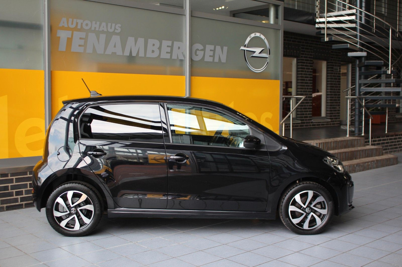 Volkswagen up! e-up! Max Kamera Sitzheizung DAB+ - Automobil: slika Volkswagen up! e-up! Max Kamera Sitzheizung DAB+ - Automobil Volkswagen up! e-up! Max Kamera Sitzheizung DAB+ - Automobil: slika Volkswagen up! e-up! Max Kamera Sitzheizung DAB+ - Automobil