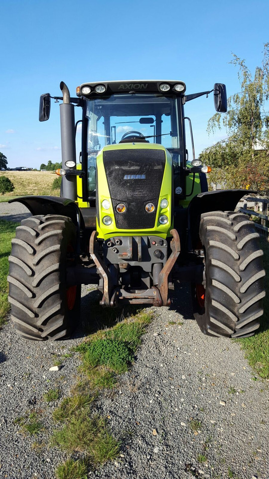 CLAAS AXION 810 CEBIS - Traktor: slika CLAAS AXION 810 CEBIS - Traktor CLAAS AXION 810 CEBIS - Traktor: slika CLAAS AXION 810 CEBIS - Traktor