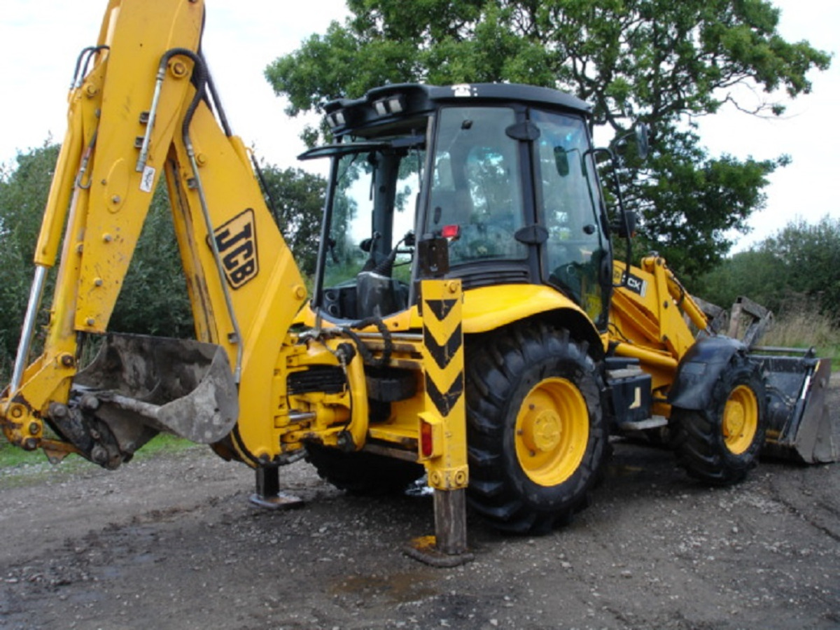 JCB 3CX CONTRACTOR - Rovokopač-utovarivač: slika JCB 3CX CONTRACTOR - Rovokopač-utovarivač JCB 3CX CONTRACTOR - Rovokopač-utovarivač: slika JCB 3CX CONTRACTOR - Rovokopač-utovarivač