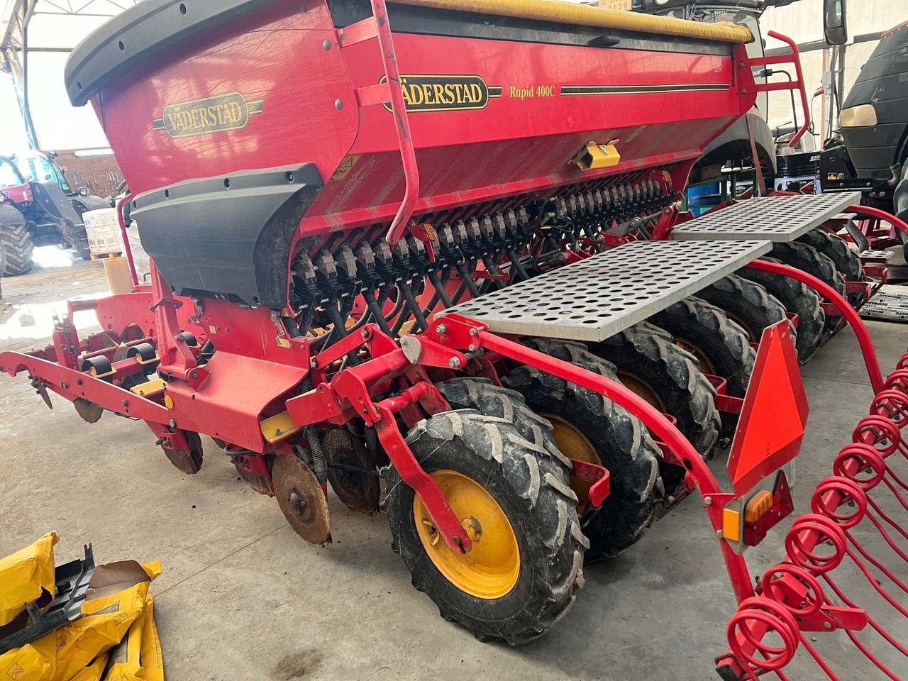 Vaderstad Rapid RD 400C - Sijačica: slika Vaderstad Rapid RD 400C - Sijačica Vaderstad Rapid RD 400C - Sijačica: slika Vaderstad Rapid RD 400C - Sijačica