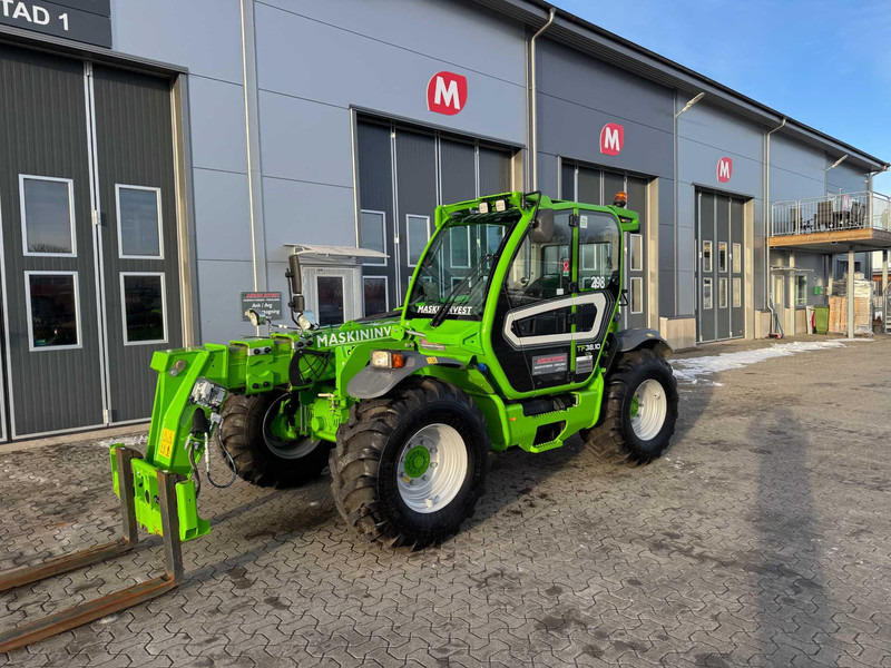 Merlo TF 38.10 Merlo TF 38.10 CS - Teleskopski rukovatelj: slika Merlo TF 38.10 Merlo TF 38.10 CS - Teleskopski rukovatelj Merlo TF 38.10 Merlo TF 38.10 CS - Teleskopski rukovatelj: slika Merlo TF 38.10 Merlo TF 38.10 CS - Teleskopski rukovatelj