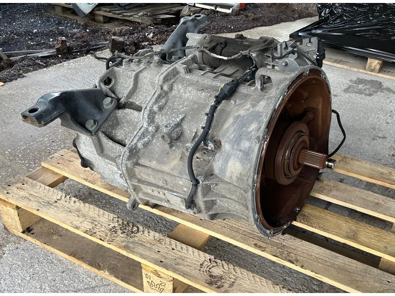 Mercedes-Benz G90-6 - Mjenjač: slika Mercedes-Benz G90-6 - Mjenjač Mercedes-Benz G90-6 - Mjenjač: slika Mercedes-Benz G90-6 - Mjenjač