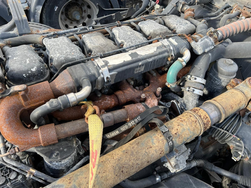 Scania DC1310 - Motor: slika Scania DC1310 - Motor Scania DC1310 - Motor: slika Scania DC1310 - Motor