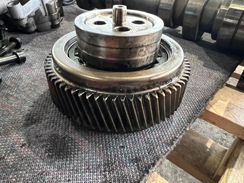 Scania R580 - Motor i dijelovi: slika Scania R580 - Motor i dijelovi Scania R580 - Motor i dijelovi: slika Scania R580 - Motor i dijelovi